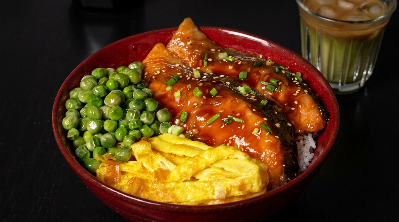 Domowy łosoś teriyaki z ryżem (Salmon Donburi)