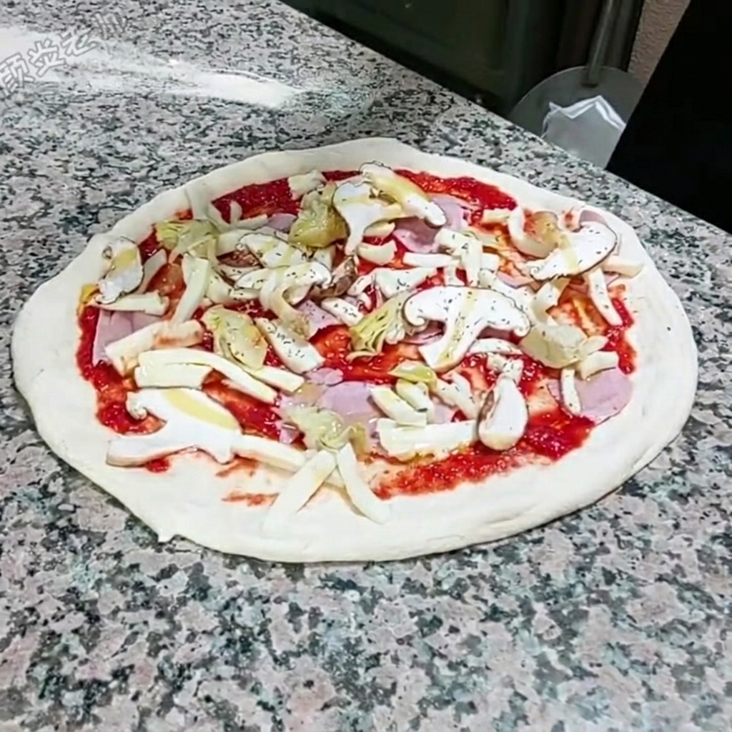 Suszone oregano posypywane ręcznie na pizzę.